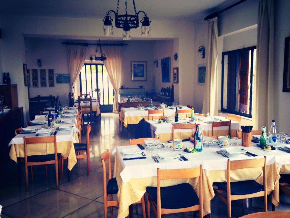 Albergo Ristorante Letizia Chiusi della Verna Exterior photo